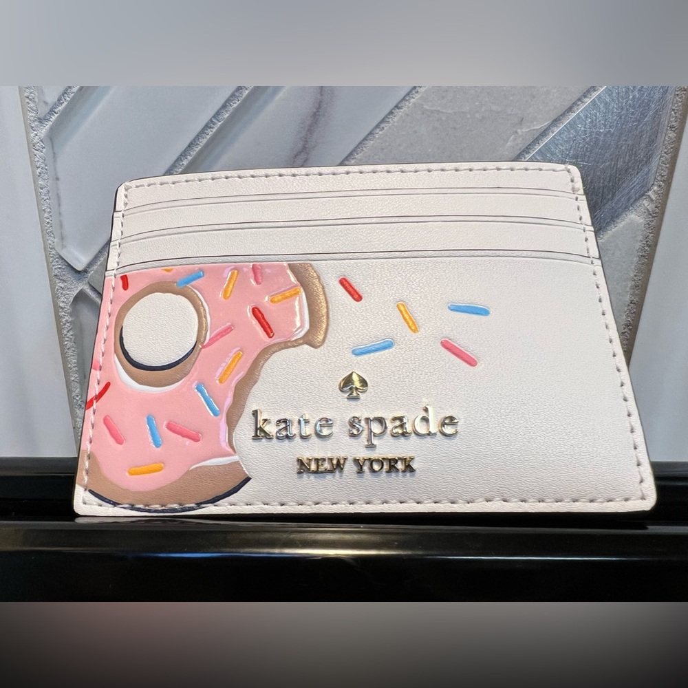SALE🔥 Kate Spade Donut Coffee Break Donut Small Slim Card Holder